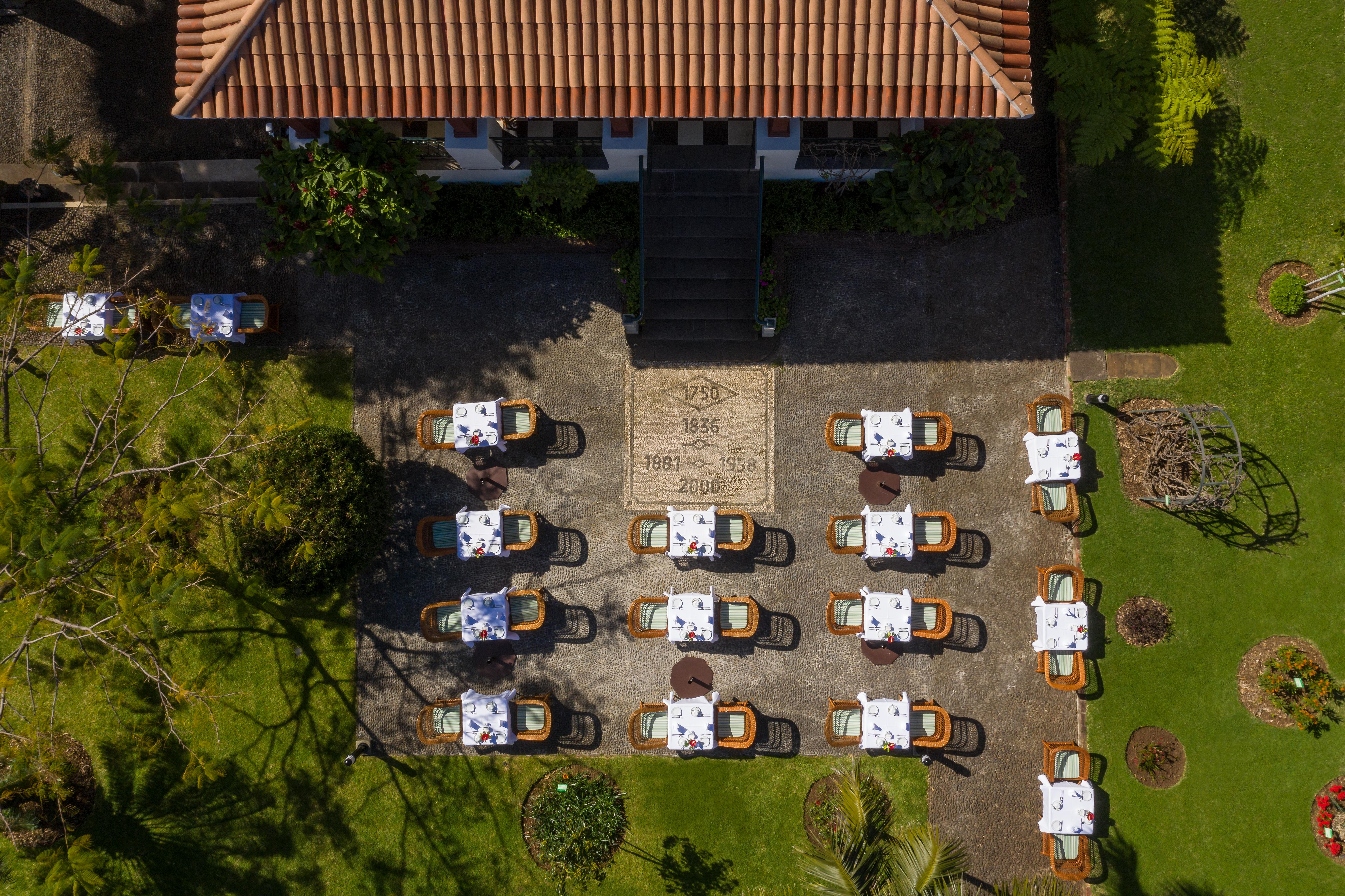 Quinta Jardins Do Lago Funchal  Exteriör bild Aerial view of the restaurant